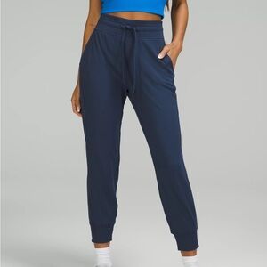 Lululemon Ready To Rulu Jogger size 2 Navy Blue